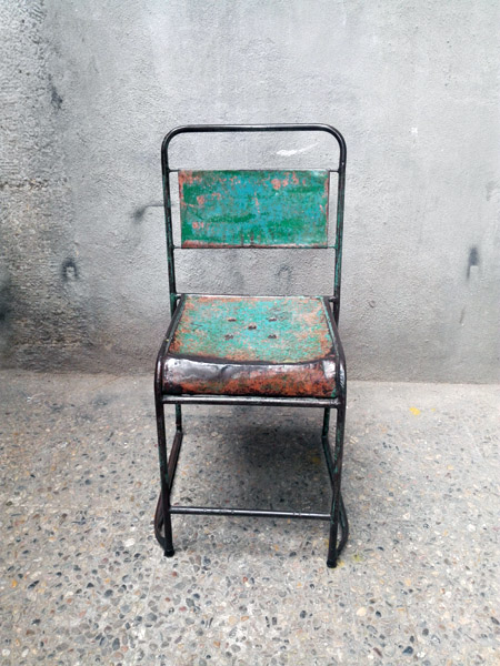 silla industrial metal desgastado barnizado 45.7-82x36-42x45 (40eu) 1u